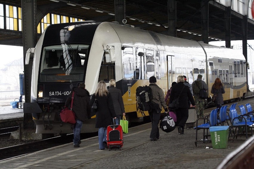 Zrewitalizują linię kolejową Legnica-Rudna