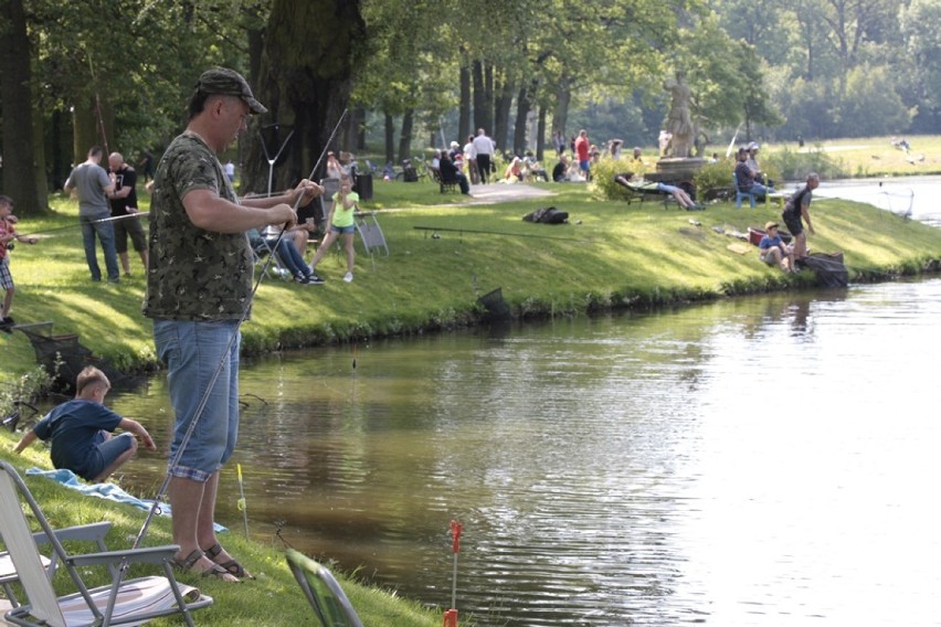 Cyprian Rola zwycięzcą zawodów wędkarskich z okazji Dnia Dziecka w Sycowie (GALERIA)