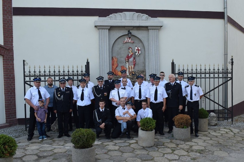 Strażacy z OSP w Ołdrzychowicach Kłodzkich świętowali 75-lecie jednostki 