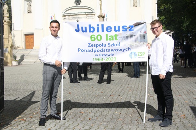 Jubileusz szkoły świętowano pod hasłem: „60 lat wokół kształcenia zawodowego”, nawiązującym do powieści Verne’a „W 80 dni dookoła świata”. Były prezentacje muzyczne oraz wystąpienie dyrektor ZSP Izabeli Widery, która przypomniała historię szkoły i zapoznała gości z konwencją podróży, przyjętą jako motyw przewodni uroczystości.