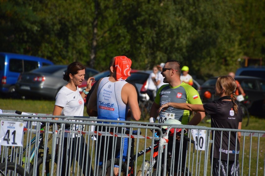 Duathlon Bojanowo 2020. Prawie setka zawodników mierzyła się dziś (20.09.2020) z trasą, pogodą oraz własnymi słabościami [ZDJĘCIA]