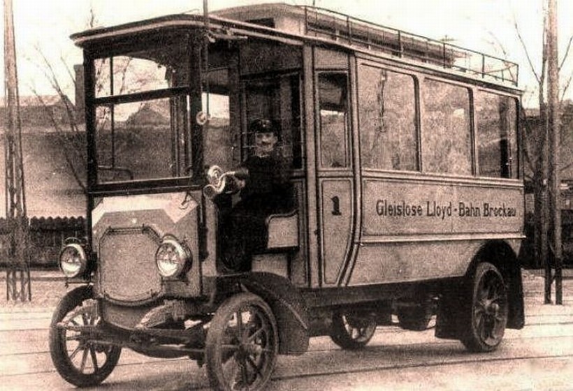 Trolejbus Bezszynowej Kolei Brochowskiej. Lata 1912-1913