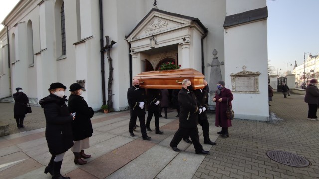 Pogrzeb ojca Gabriela Kudzi  z Klasztoru oo. Bernardynów w Piotrkowie odbył się w czwartek, 26 listopada