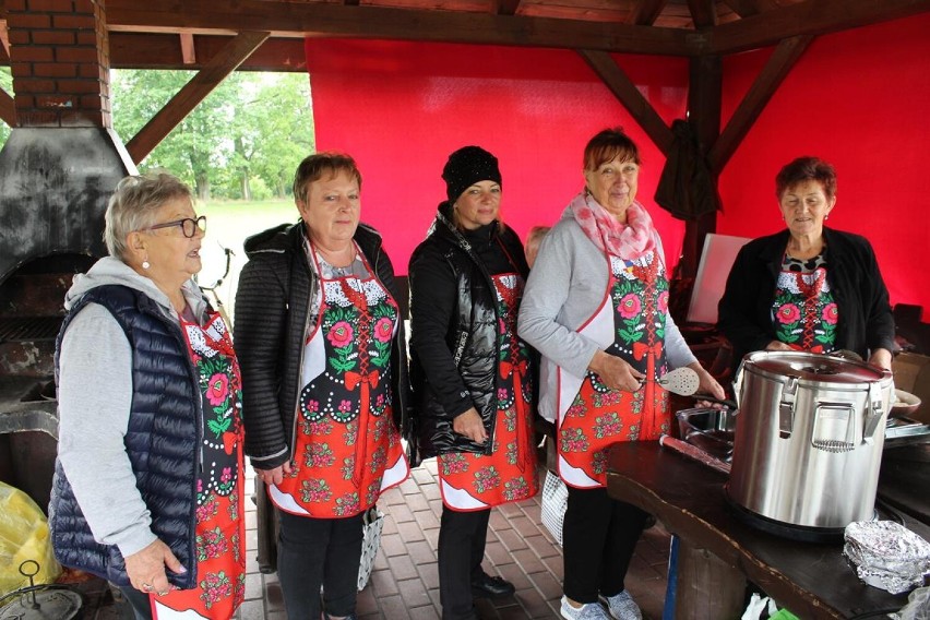 Ognisko, ziemniaczki i inne atrakcje na Święto ziemniaka w Czarnożyłach