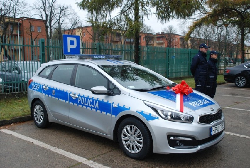 Policjanci z Piły mają nowy radiowóz