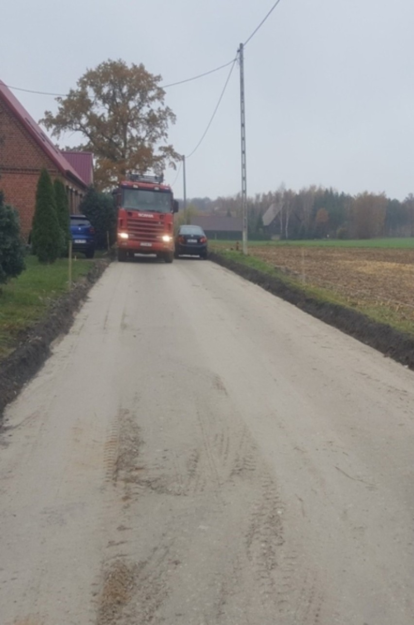 Trwają remonty dróg w gminie Wągrowiec. Wartość inwestycji to kilkaset tysięcy złotych 