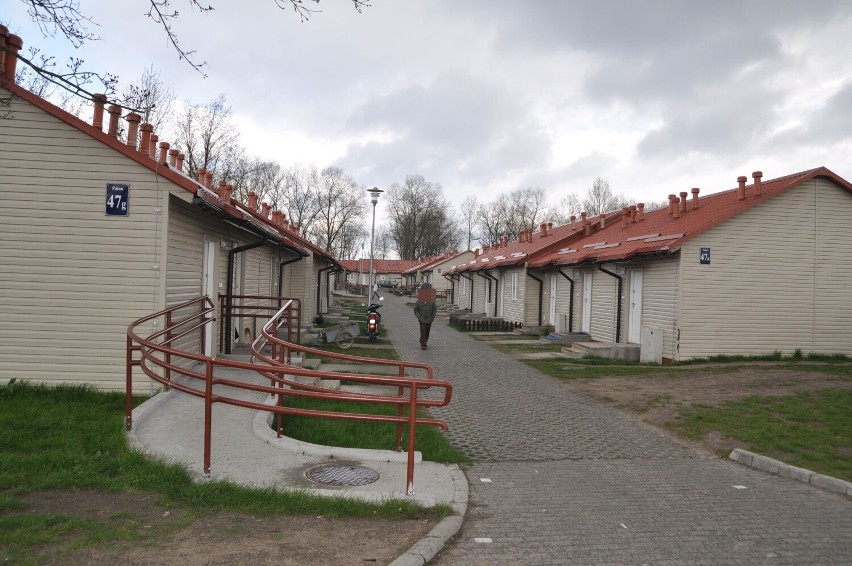 Miasto nie ma planów zburzenia osiedla domów socjalnych przy Polnej [zdjęcia]