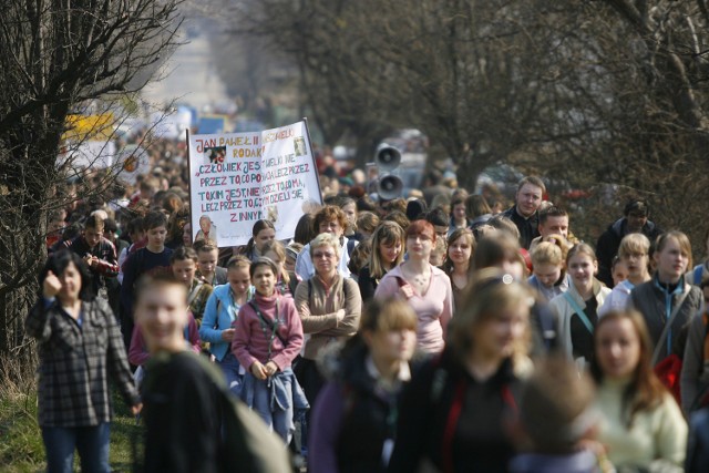 Pielgrzymki na górę Chełmiec w dniu 13 maja, mają w Wałbrzychu kilkuletnią tradycję