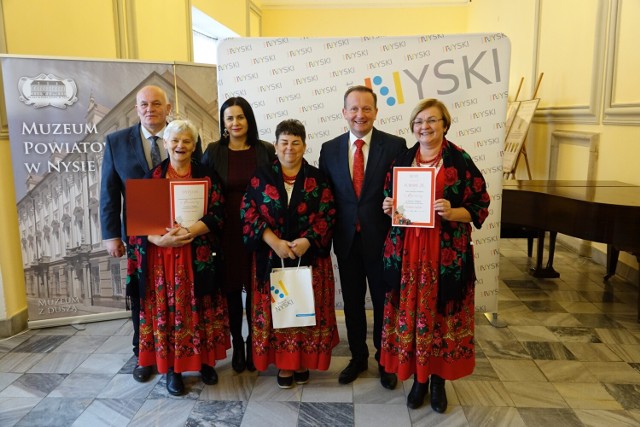 W poprzednim, organizowanym przez starostwo konkursie kulinarnym zwyciężyło KGW z Kamienicy.
