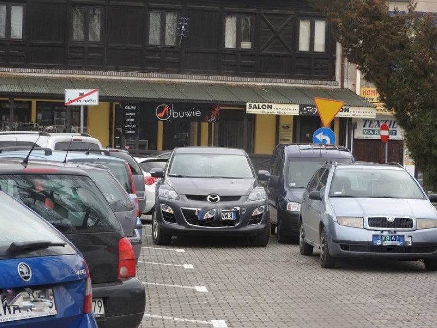 Parking przy ul. Wojtyłów trafi w prywatne ręce? W...