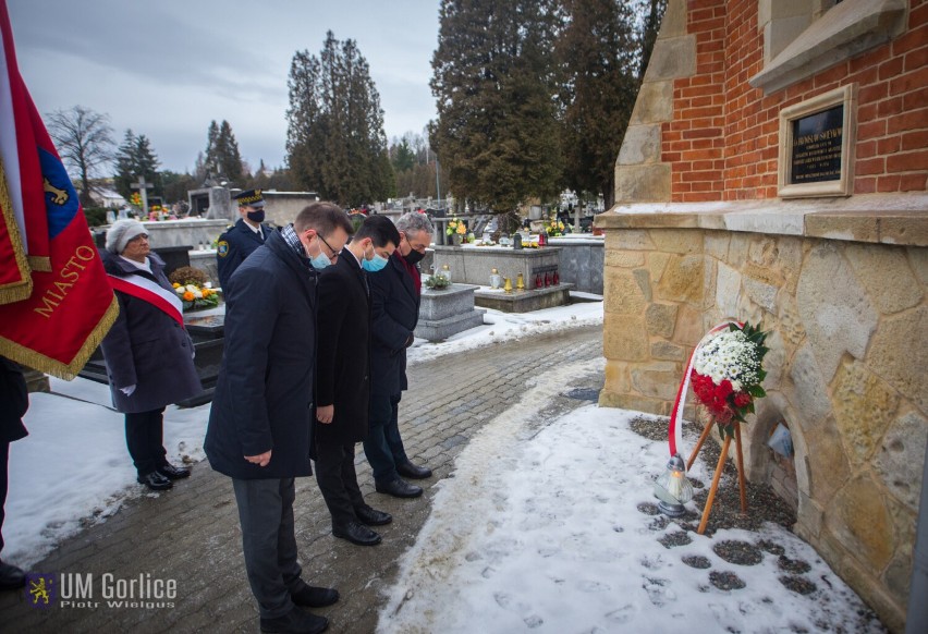 Radni i przedstawiciele władz miasta uczcili 66. rocznicę...