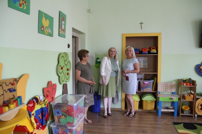 Nowy rok szkolny 2019/2020 w Tomaszowie: Remonty i inwestycje w szkołach podstawowych i przedszkolach [ZDJĘCIA]
