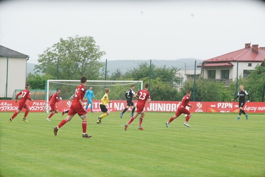 Juniorzy Cracovii pokonali 2:1 Wisłę w ostatnim meczu sezonu