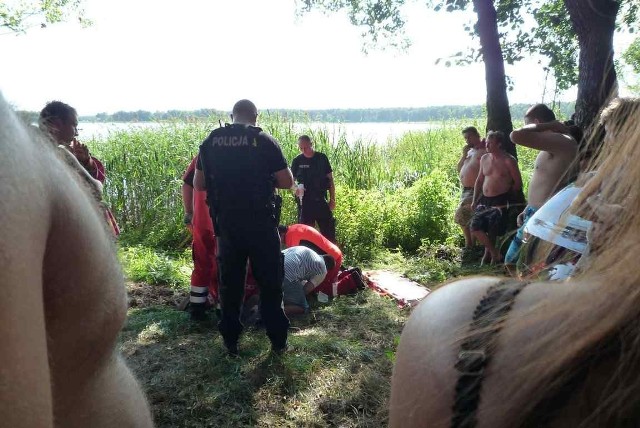 Utopił się w jeziorze Zagłębocze w powiecie łęczyńskim.