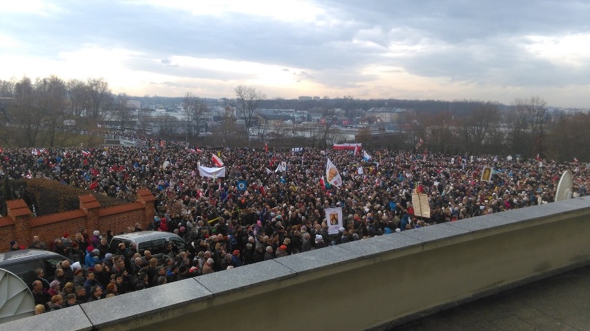 Jezus Chrystus ustanowiony Królem i Panem [ZDJĘCIA, WIDEO]