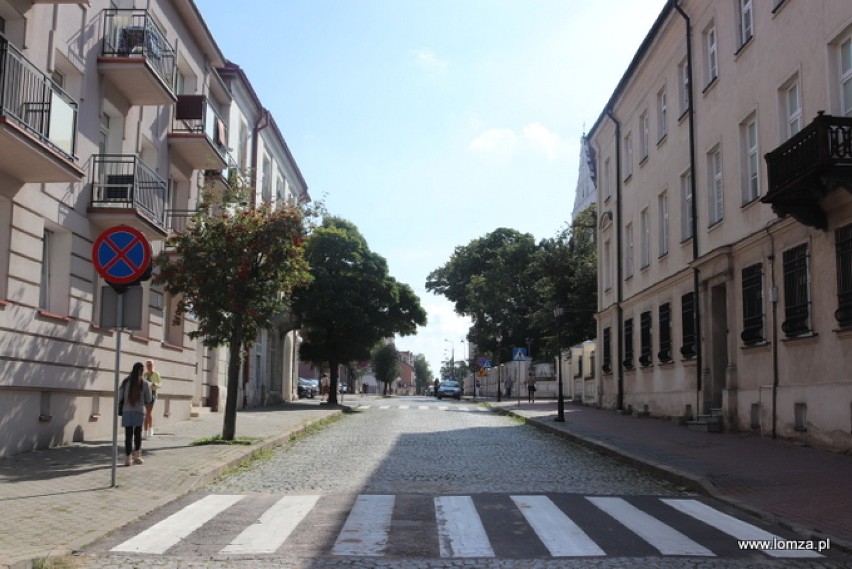 Zmiana organizacji ruchu w centrum. Kolejny fragment ul. Dwornej  zamknięty [zdjęcia]