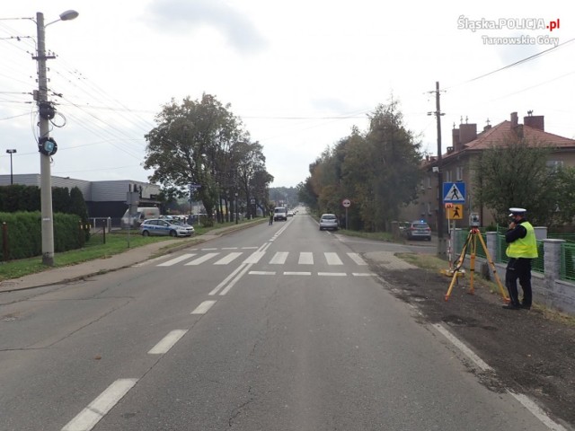 Do kolejnego potrącenia pieszego doszło w Tarnowskich Górach. Policja apeluje do kierowców o ostrożność!