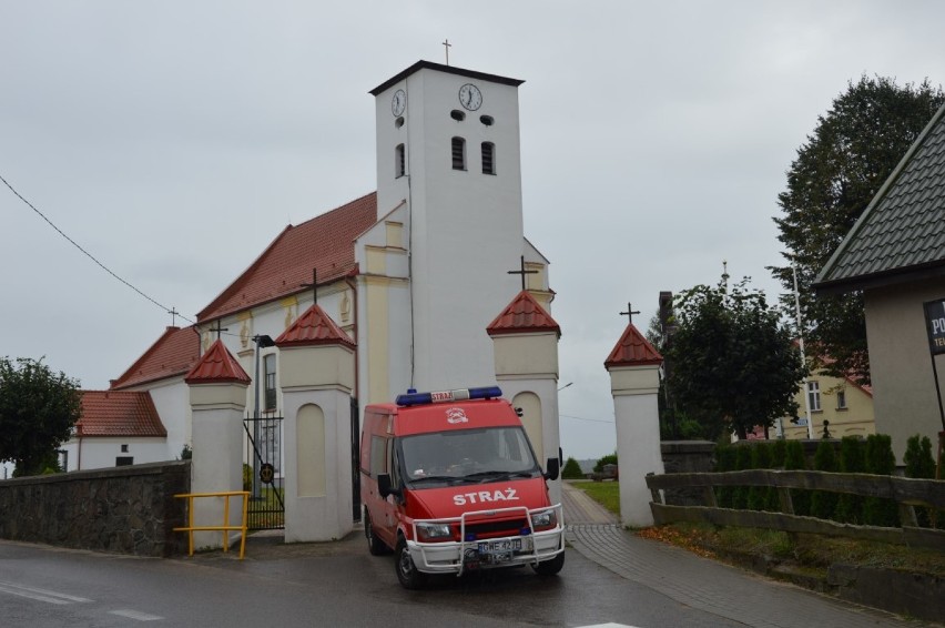 90-lecie Ochotnicznej Straży Pożarnej w Luzinie. Ekipa wzbogaciła się o nowy sprzęt ratowniczy [ZDJĘCIA]