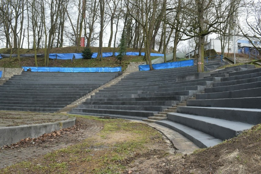 Trwa remont amfiteatru w Parku Tysiąclecia w Krośnie...