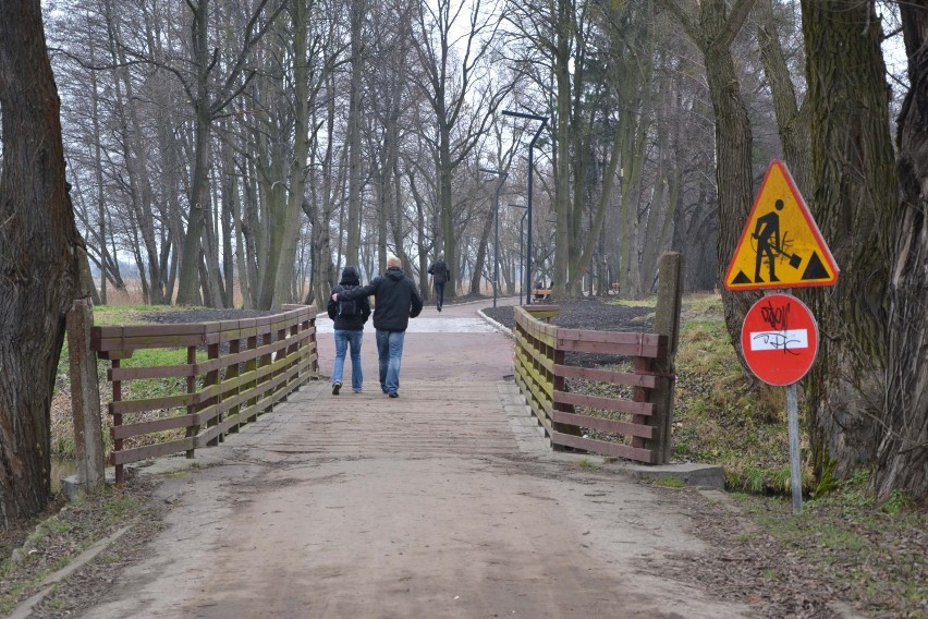 Park Miejski w Malborku po rewitalizacji wykonanej nad Nogatem