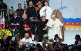 Fotel papieża Franciszka z Światowych Dni Młodzieży 2016 jest w kościele w Radomiu 