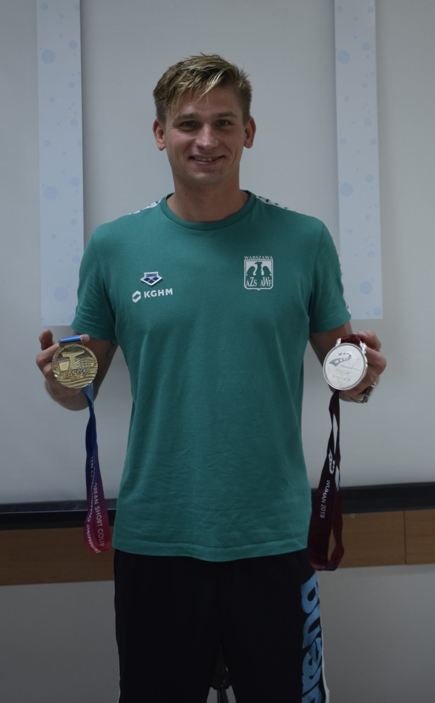 Radosław Kawęcki w Rypinie. Mistrz świata w pływaniu poprowadził warsztaty dla klubu Sejwal 