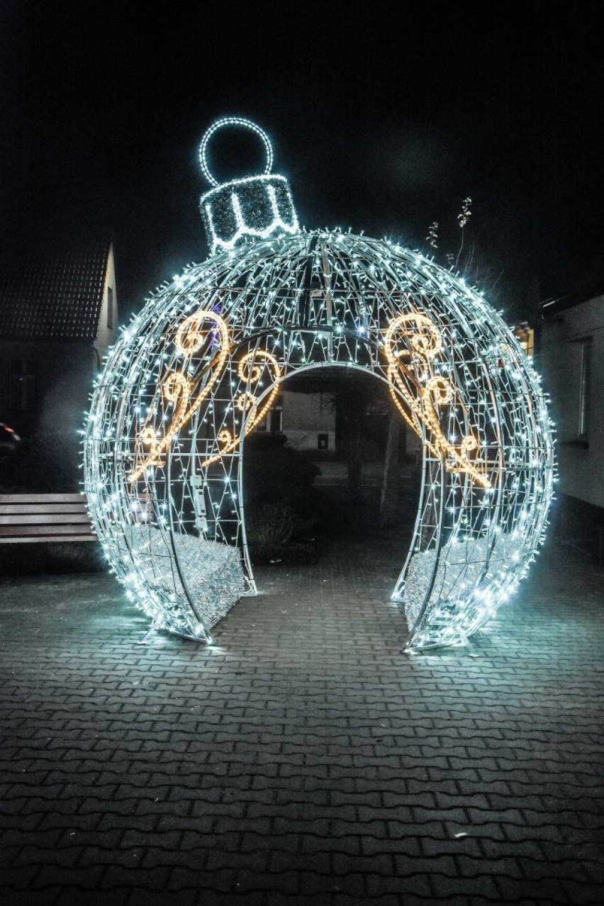 Ostroróg. Miasto rozświetliły świąteczne iluminacje [ZDJĘCIA]