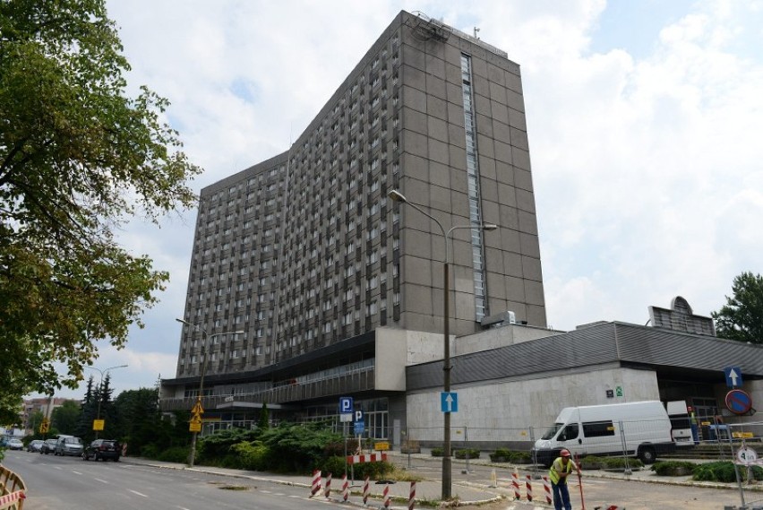 Polonez Poznań: był hotel, będzie akademik