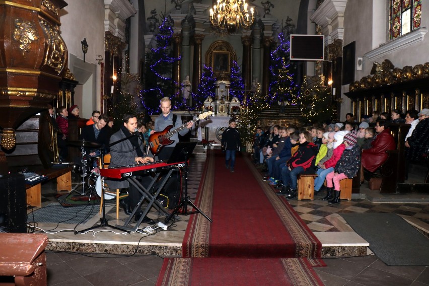 Koncert kolędowy w Margoninie. Wysłuchało go kilkaset osób!