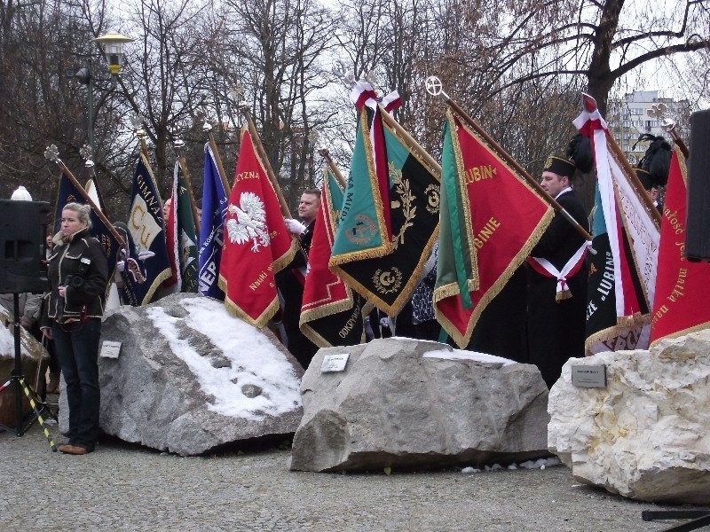 Złożyli kwiaty pod pomnikiem Wyżykowskiego