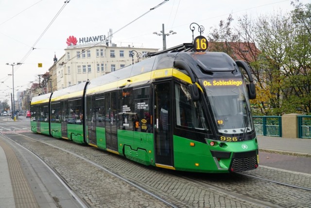 W Wigilię od godziny 16.00 już nie będą kursować dzienne linie tramwajowe oraz niektóre autobusowe.