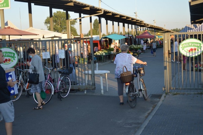 Takie są ceny na rynku przy Mickiewicza w Zduńskiej Woli