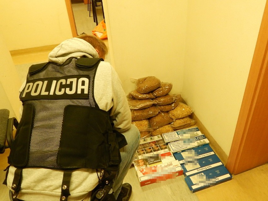 Policjanci z Radziejowa zabezpieczyli „lewe” papierosy i krajankę tytoniową. Straty Skarbu Państwa wyniosłyby kilka tysięcy złotych