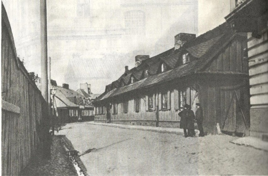 Ulica Rybaki przed rokiem 1939.

Dzisiaj w tym rejonie...