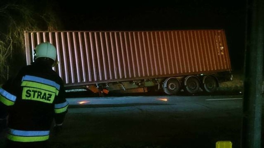 Powiat NT: Wypadki ciężarówek