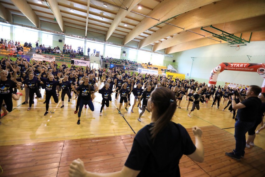 Dzisiaj (15.05) w w hali sportowej Szkoły Podstawowej w...