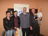 Bolesławiec: Policjant pomógł uratować malucha
