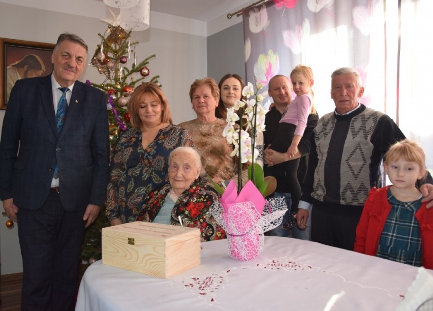 Najstarsza mieszkanka gminy Mszana Dolna obchodziła 103. urodziny. Władysława Nawara cieszy się dobrym zdrowiem