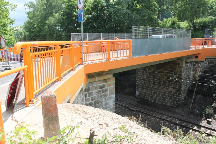 Boguszów-Gorce: Otwarcie wiaduktu nad linią kolejową Wrocław - Jelenia Góra 17 czerwca