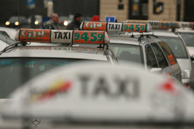 Trzech uczniów uratowało życie taksówkarzowi. Niezwykła historia