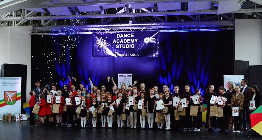 Biała Podlaska. Tancerze "Dance Academy Studio" podsumowali rok swojej pracy. Zobacz zdjęcia                            