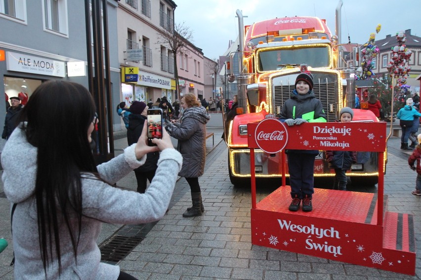 Świąteczna ciężarówka Coca-Coli zjechała do Jaworzna ZDJĘCIA