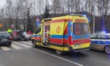 Wałbrzych: Zderzenie busa z osobówką. Jedna osoba trafiła do szpitala!
