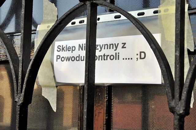 W Jarosławiu i Przemyślu zamknięto sklepy z dopalaczami