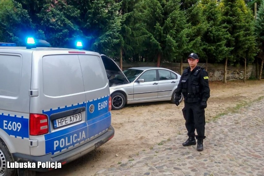 Świebodzińscy policjanci po pościgu zatrzymali 21-letniego...