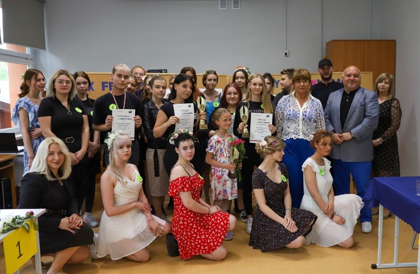 Konkurs fryzur w głogowskiej szkole