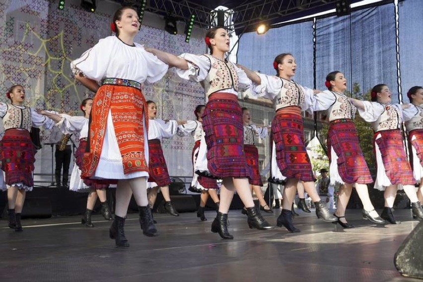 Podlaska Oktawa Kultur 2019. Rynek Kościuszki zamienił się w królestwo folkloru (ZDJĘCIA)