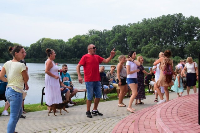 Za nami Rodzinny Piknik Kajakowy nad łęczyckimi zalewami. Atrakcji nie brakowało!