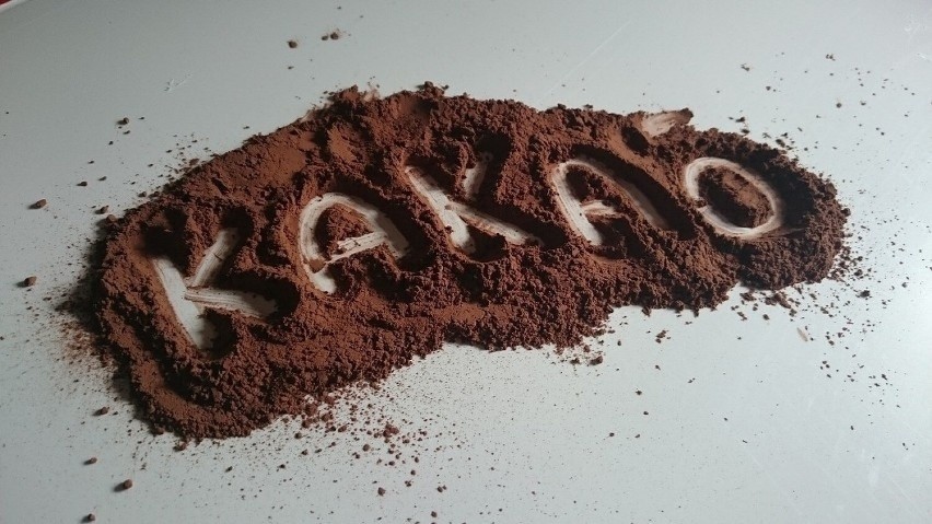 Kakao to ciemnobrązowy proszek, który powstaje z nasion...
