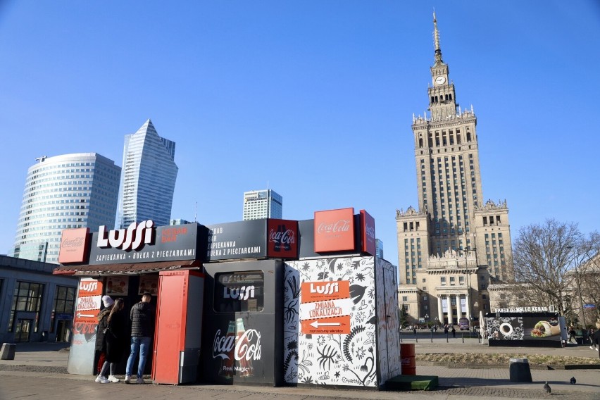 Kultowa budka z zapiekankami musi zniknąć z centrum Warszawy